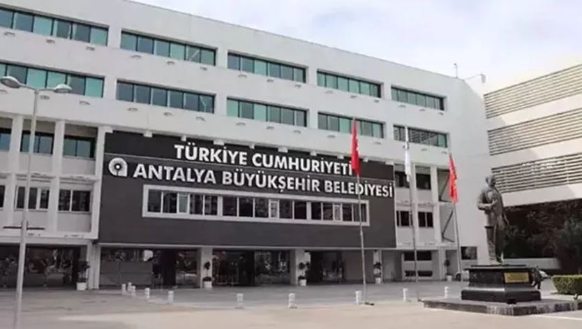 Antalya Büyükşehir Belediyesi’ne operasyon Antalyaspor Derneği’ne sıçradı: 20 gözaltı kararı