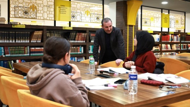 Sultanbeyli Belediyesi’nden üniversiteyi kazanan gençlere müjde