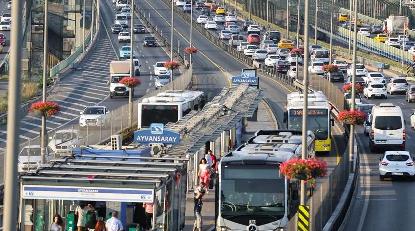 İstanbul’da ulaşıma yüzde 30 zam teklifi