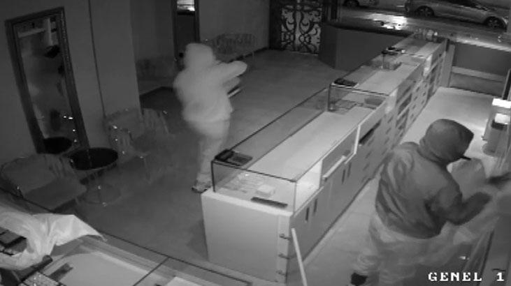 7 kilo altın böyle çalındı