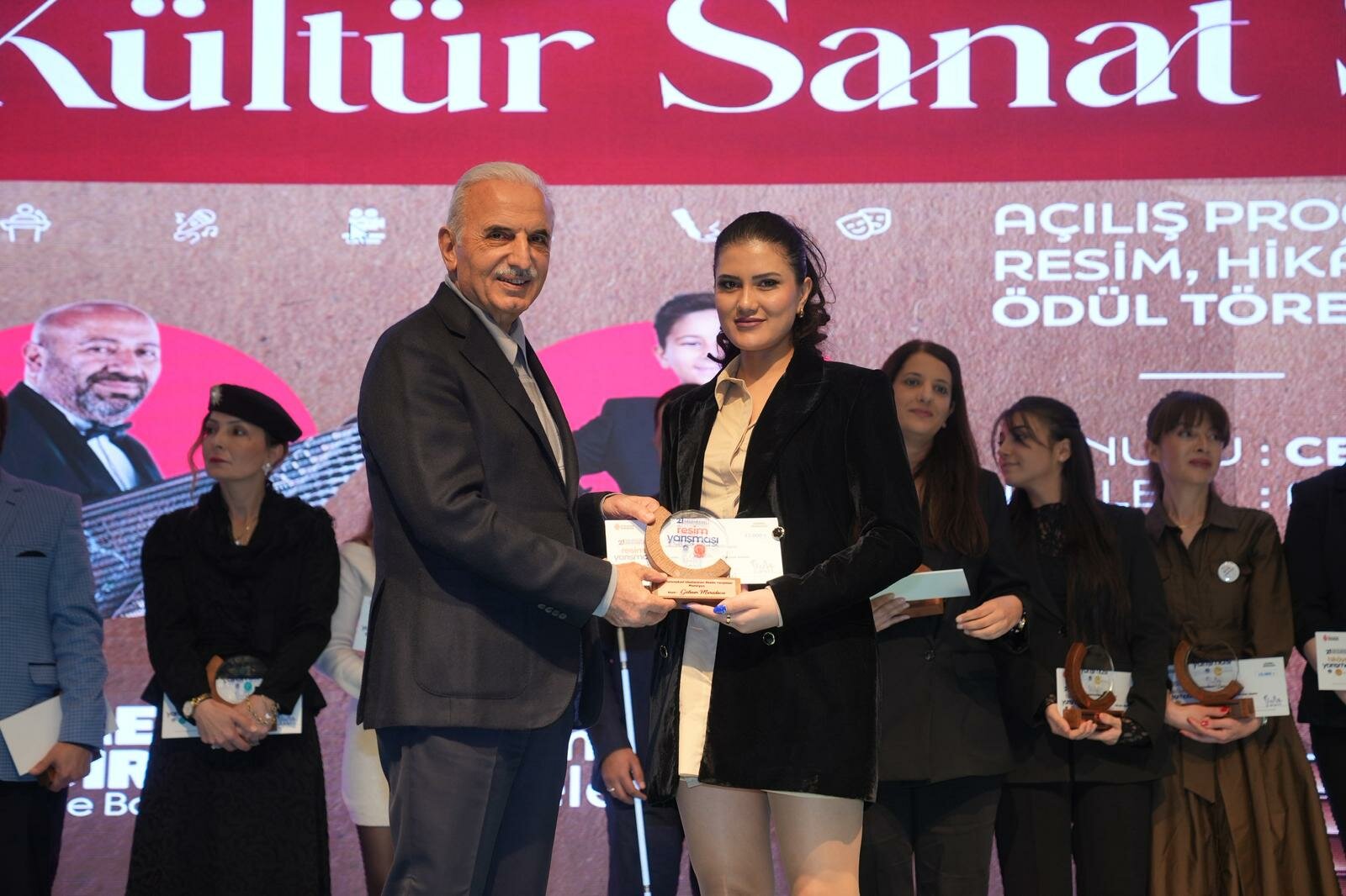 Ümraniye’de kültür ve sanat bir başka yaşanıyor