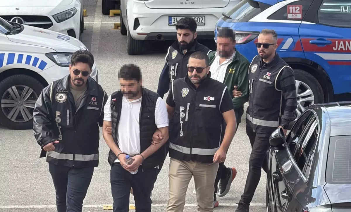 CHP’li Belediye Meclis Üyesi Rüşvet İddiasıyla Gözaltına Alındı