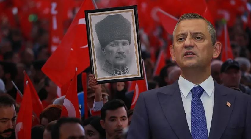 Cumhuriyet için Kadıköy’de on binler yürüdü!