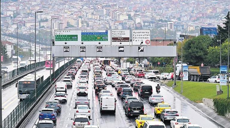 Sıcaklık düşüyor sağanak vuracak