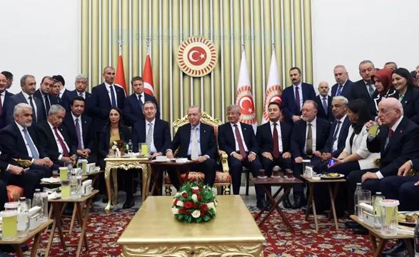 Yıllar sonra bir ilk! Erdoğan, Davutoğlu ve Babacan yıllar sonra aynı karede
