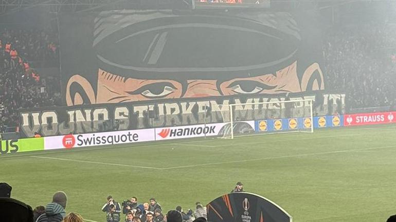 Viktoria Plzen-Fenerbahçe maçında tepki çeken pankart!