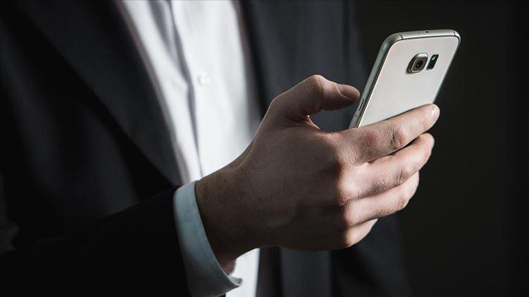 Sağlıkta reklam dönemi bitiyor! Yeni yönetmelik sosyal medyada paylaşım kurallarını sıkılaştırdı