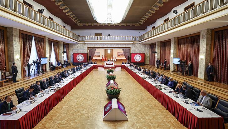 Komisyonda kritik gündem