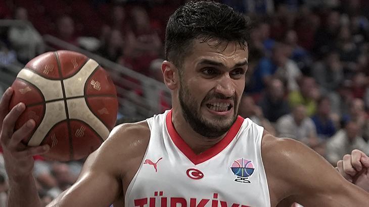 12 Dev Adam Bosna Hersek’i devirdi