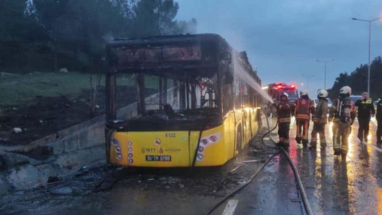 İstanbul'da korku dolu anlar! İETT otobüsü alev alev yandı