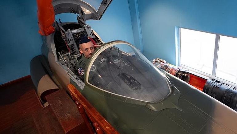 MSB’den yürek ısıtan sürpriz! Kanser hastası Tolga’nın pilotluk hayali gerçek oldu