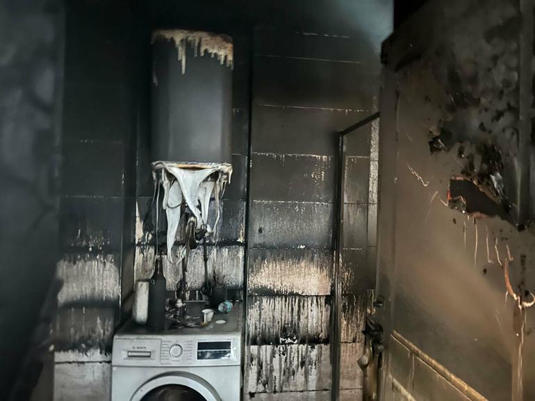 Evi ateşe verdi! 2 jandarmayı bıçakladi, silahla ateş açtı! Vurularak durduruldu