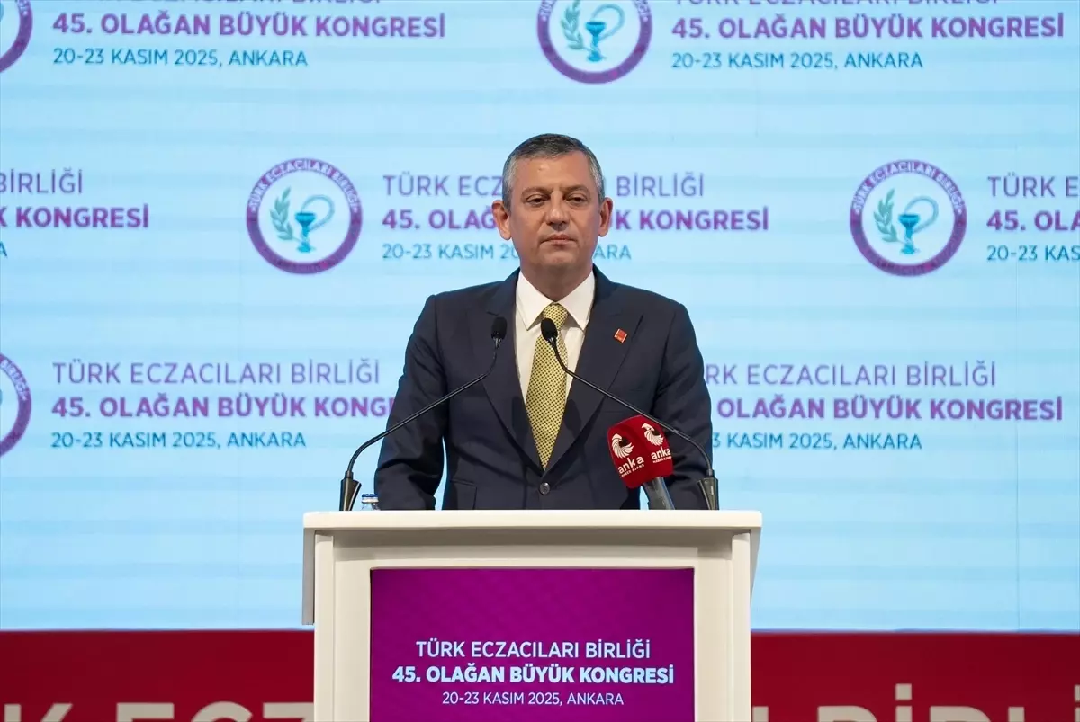 Özgür Özel: Yoksulluğu Yok Etmeden Sağlık Hizmeti Sunulamaz