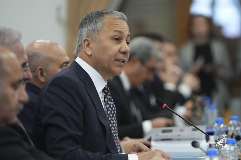 Suça sürüklenen çocuklara verilen cezalar! Bakan Yerlikaya: Tekrar masaya yatırmamız lazım