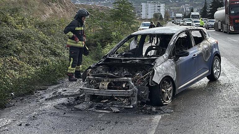 Samsunspor'un yıldızı Musaba'nın kullandığı otomobil alev aldı!