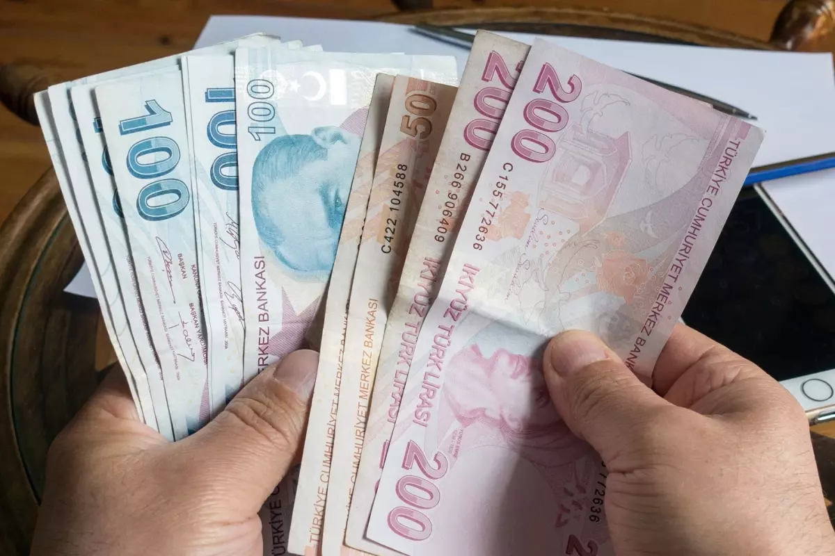 Asgari ücret zam pazarlığı başladı!