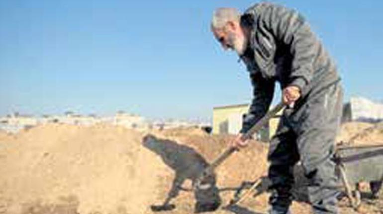 İran’a yeni saldırı peşinde