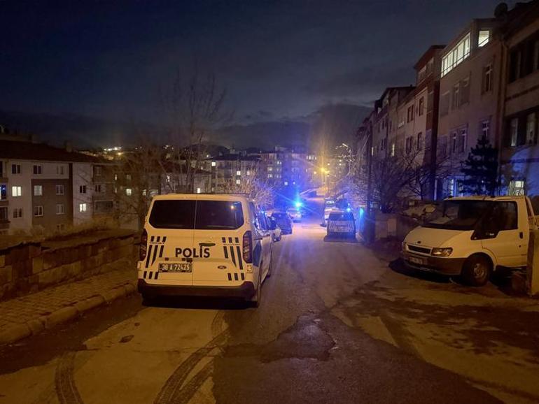 Kan donduran olay! Tartıştığı erkek arkadaşını banyoda öldürdü