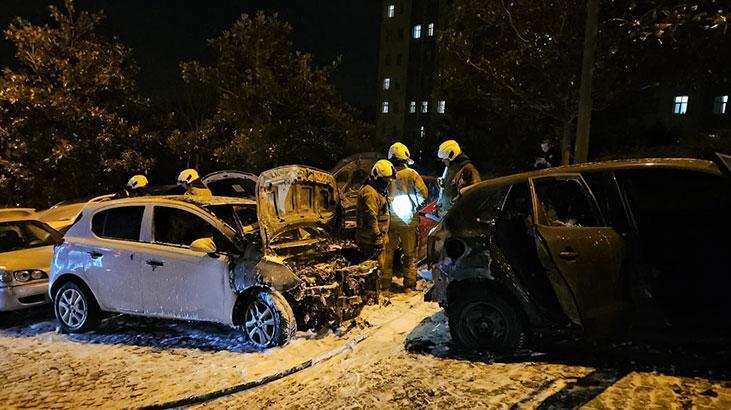 Beşiktaş'ta 4 otomobil alev alev yandı!