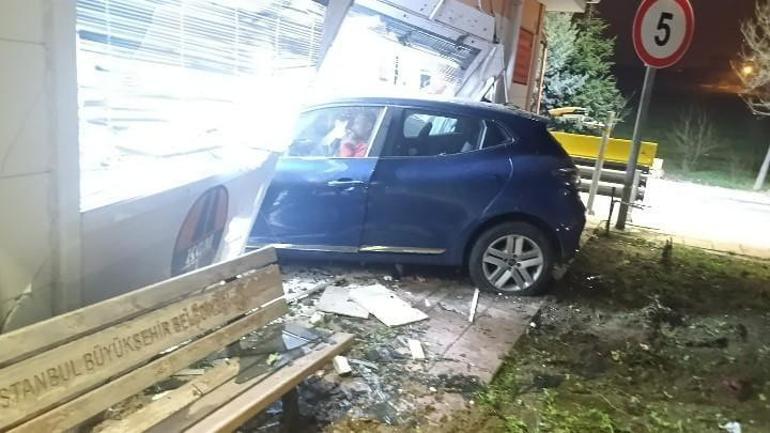 Silivri'de feci kaza: Görevi başındaki karayolları personeli hayatını kaybetti