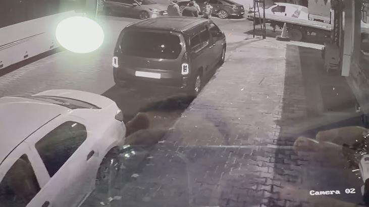 Otomobilde bulunan cesedin sırrı çözüldü! Kaçmasına yardım eden arkadaşını infaz etmiş