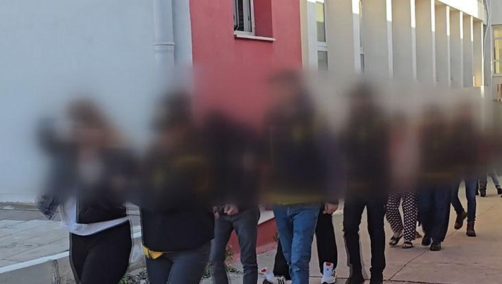 Adana merkezli fuhuş operasyonu: 14 zanlı tutuklandı