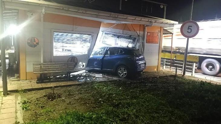 Silivri’deki kaza karayolları personeli hayatını kaybetti