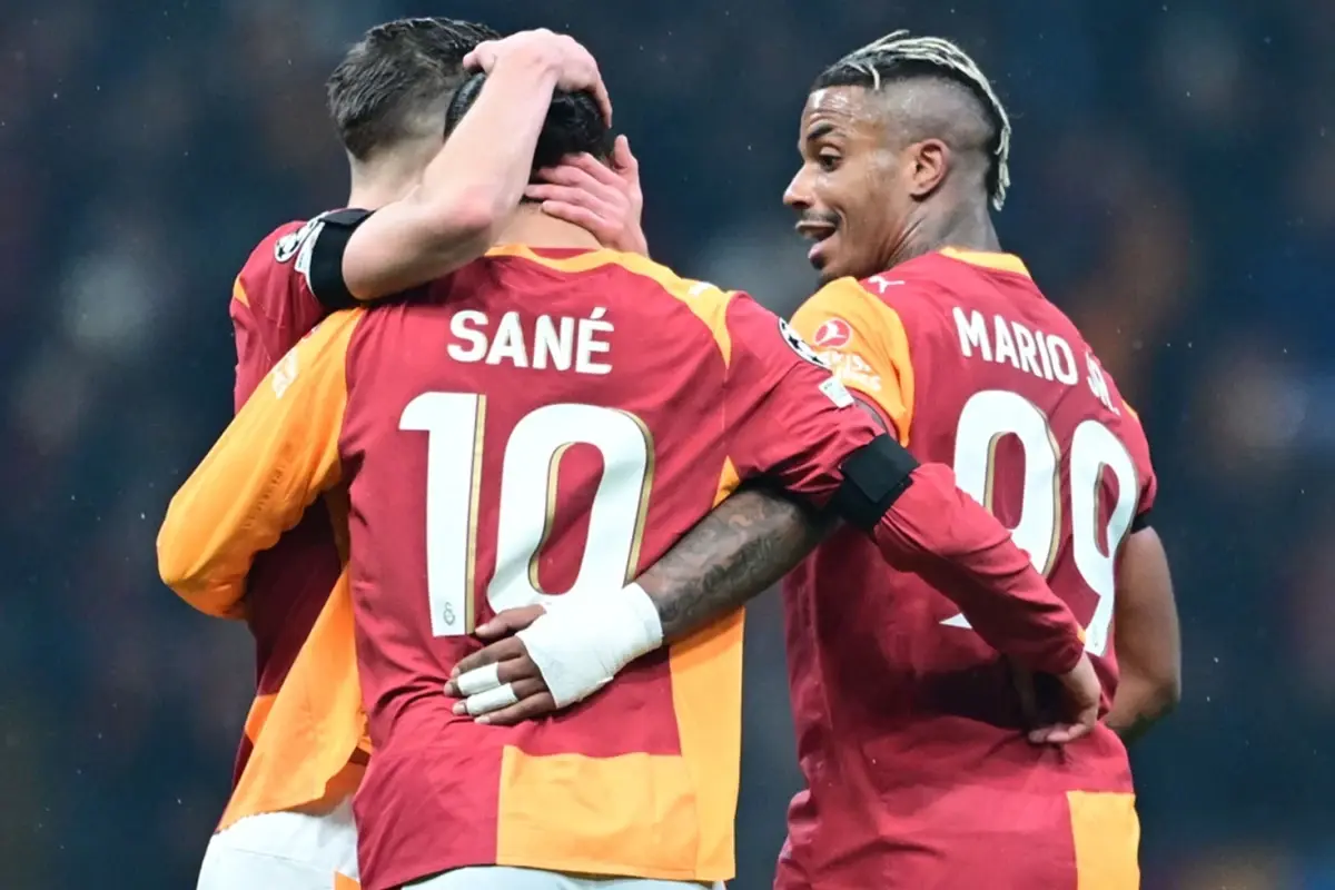 Galatasaray Atletico Madrid ile 1-1 kalarak 24 için avantajı aldı