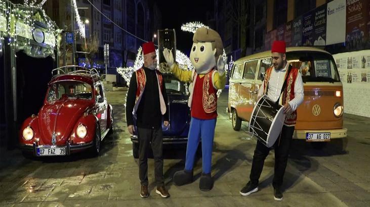 İstanbul'da vosvoslu sahur geleneği sürüyor