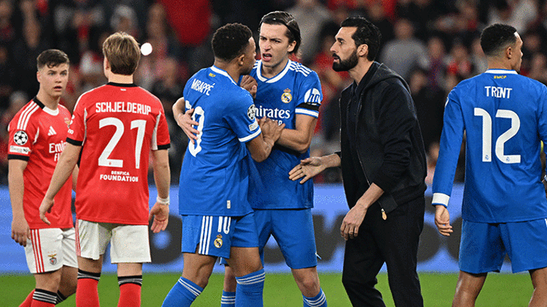 Şampiyonlar Ligi'nde ırkçılık skandalı! Vinicius Jr. ve Mbappe çılgına döndü: Men edilmeli