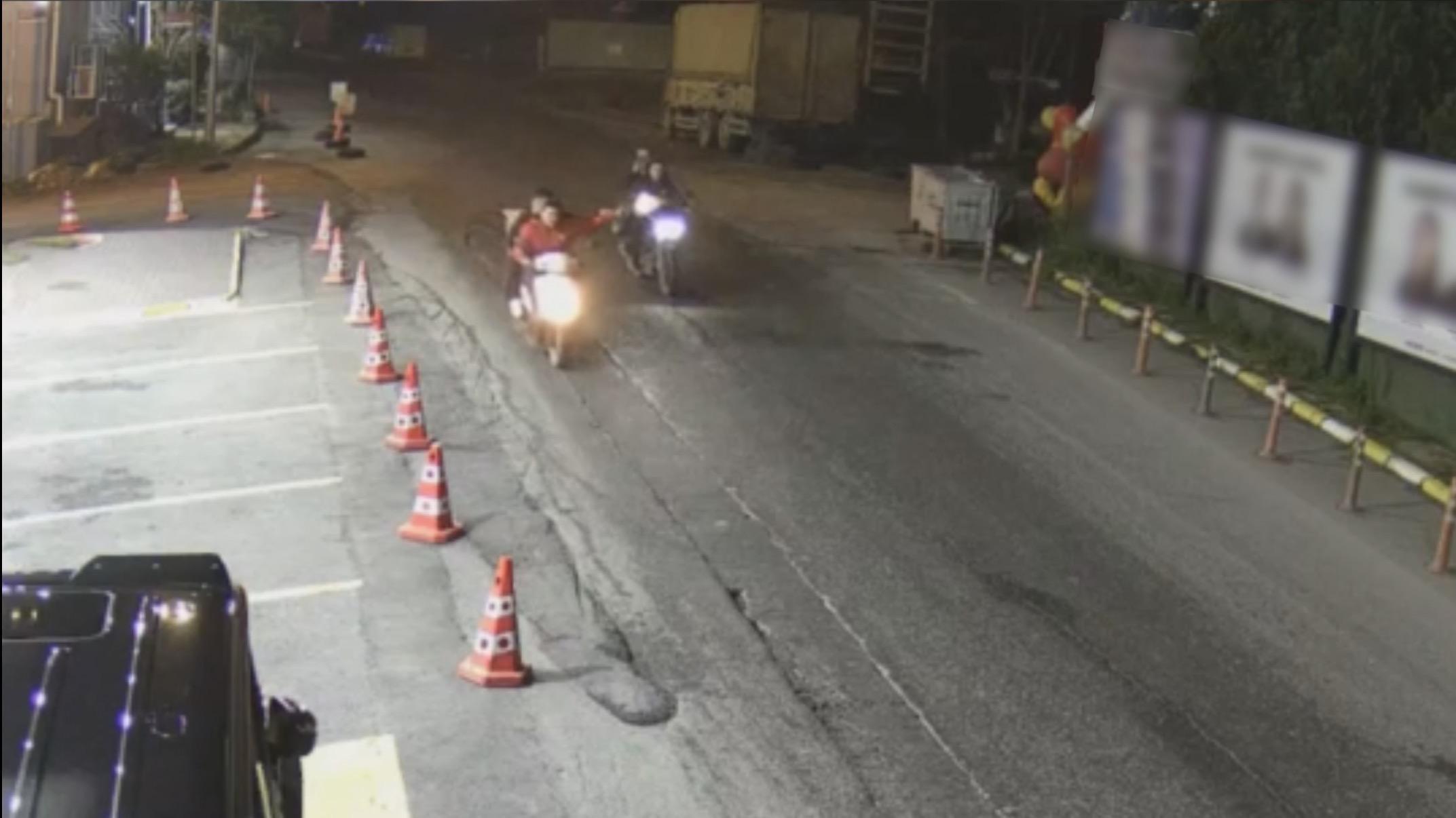 Magandalar havaya ateş açıp kayda aldı! Savunmaları dehşete düşürdü: Cezaevindeki arkadaşım için yaptım