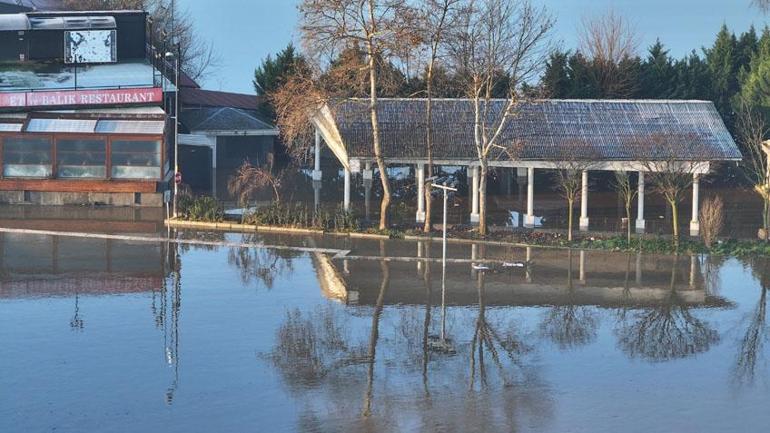 Meriç ve Tunca'da debi düştü ama tehlike geçmedi