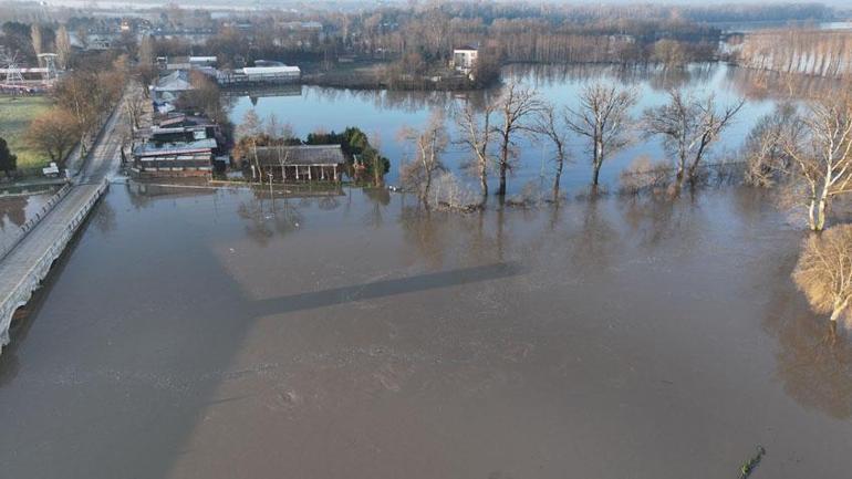Meriç ve Tunca'da debi düştü ama tehlike geçmedi