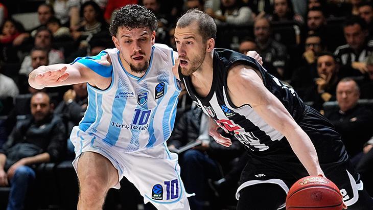 Avrupa’da Türk derbisinin galibi Beşiktaş oldu!