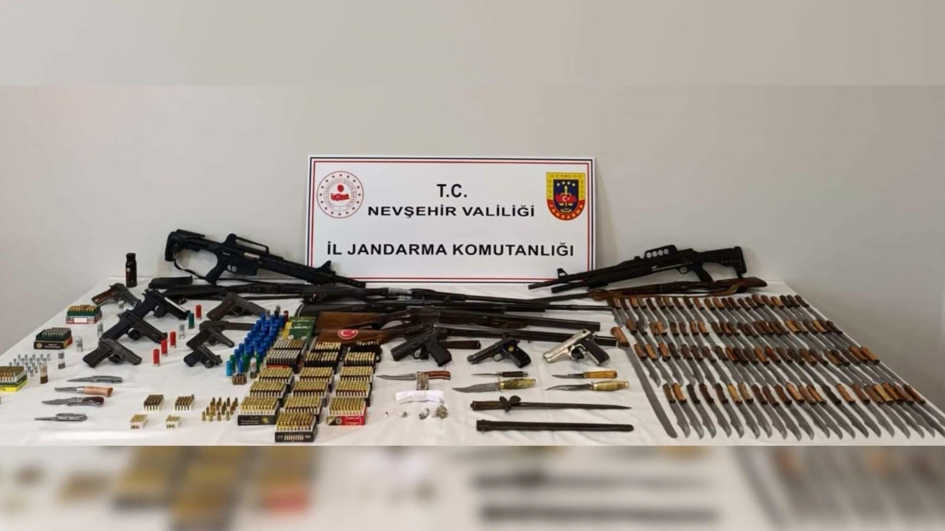 Silah kaçakçılarına 27 ilde operasyon: 259 şüpheli yakalandı