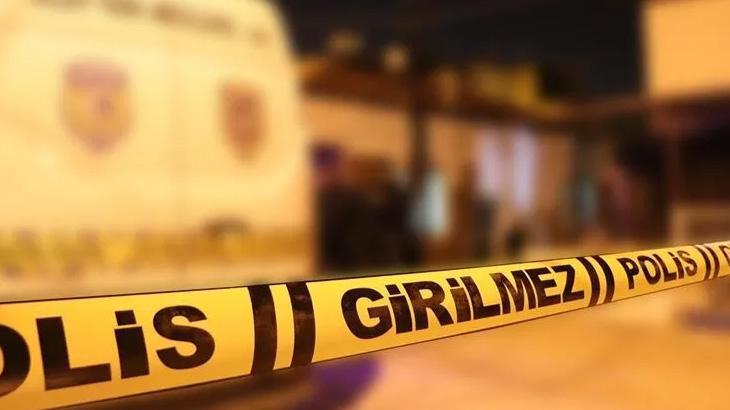 Site koridorunda 2 kişi ölü bulundu