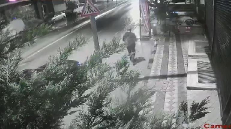 Arnavutköy'de dehşet gecesi! Çocuklarının önünde eşini defalarca bıçakladı