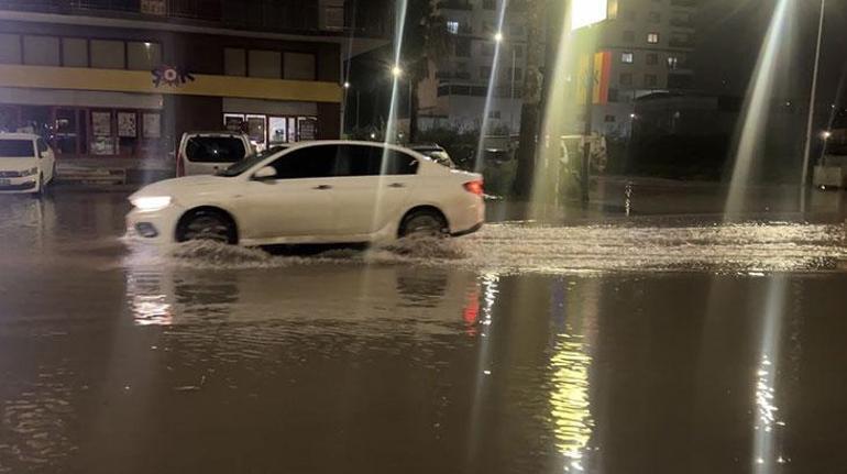 Hatay'da sağanak hayatı olumsuz etkiledi