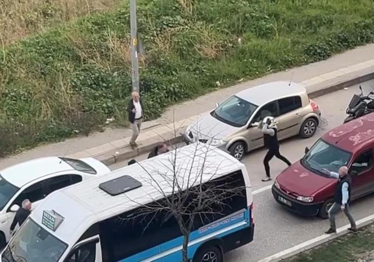 Trafikte coplu dehşet! Tartışma bir anda kavgaya dönüştü: 2 sürücüye ağır ceza yağdı