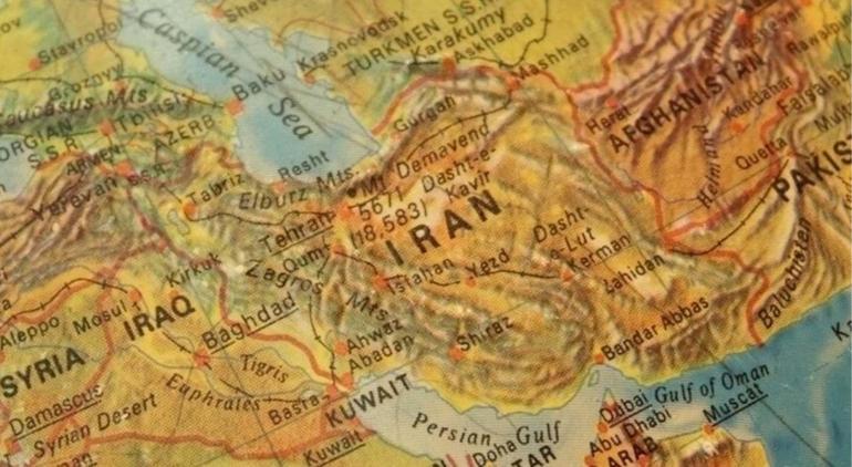 İran'dan Trump'ın açıklamalarına haritalı mesaj! 'Bölge karanlığa gömülecek'