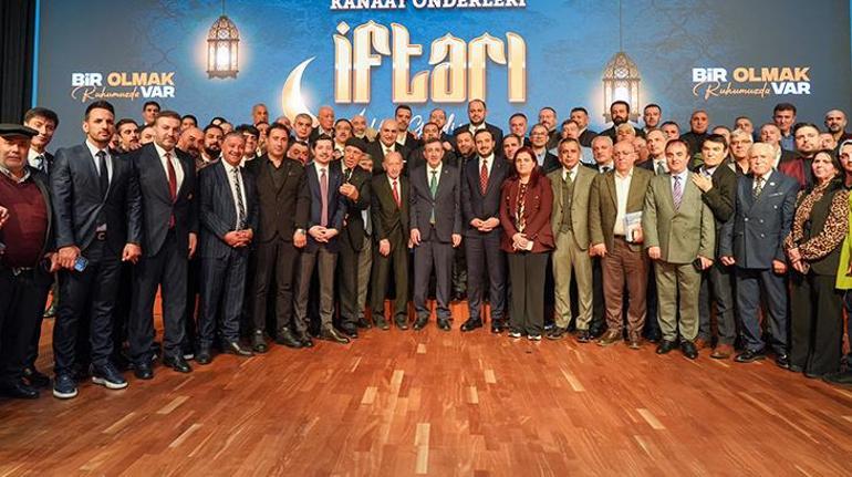 Cumhurbaşkanı Yardımcısı Cevdet Yılmaz: Bölgemizdeki yangının sönmesi için çaba sarf ediyoruz