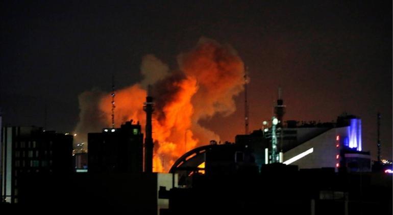 Tahran'ın trafik ışıkları İsrail'in infaz emrine dönüştü! 'Önce gözlerini aldık'