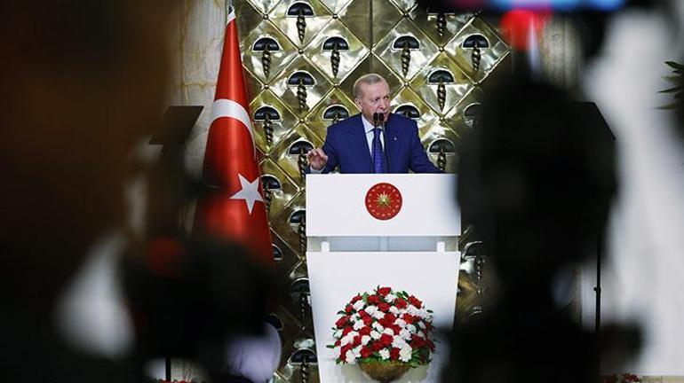 'Dünya kritik bir dönemden geçiyor' diyen Cumhurbaşkanı Erdoğan: Türkiye olarak barışın tarafındayız