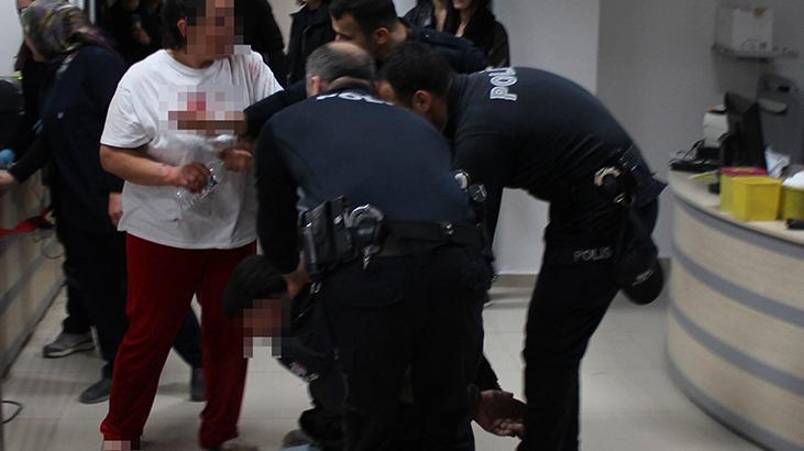 Annesinin, erkek arkadaşını bıçakladı; hastanede ortalığı birbirine kattı