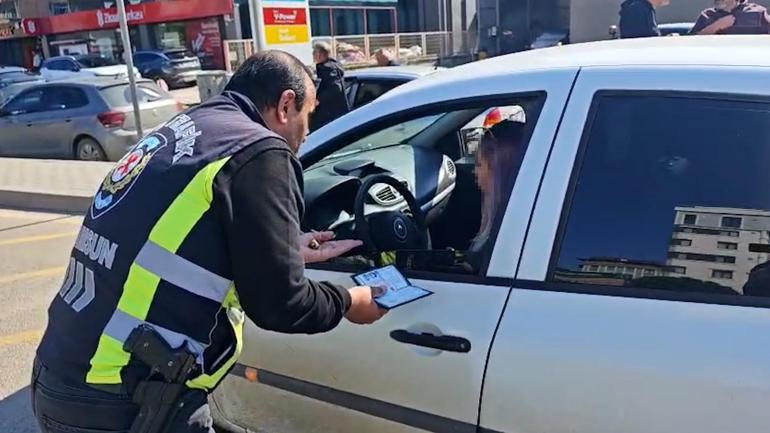 100 bin TL ceza yedi, suçu yolculara attı! Kadın korsan taksi sürücüsünden, şoke eden savunma