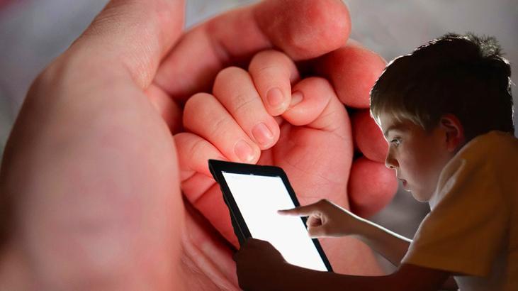 Komisyonda kabul edildi! Doğum izni 24 haftaya çıkıyor, 15 yaş altına sosyal medya yasağı geliyor