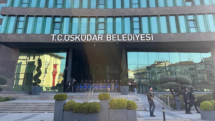 Üsküdar Belediyesi’ne operasyon: 20 kişi gözaltına alındı