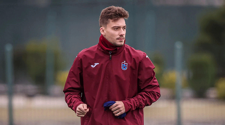 Trabzonspor’da Ernest Muçi kalıyor!