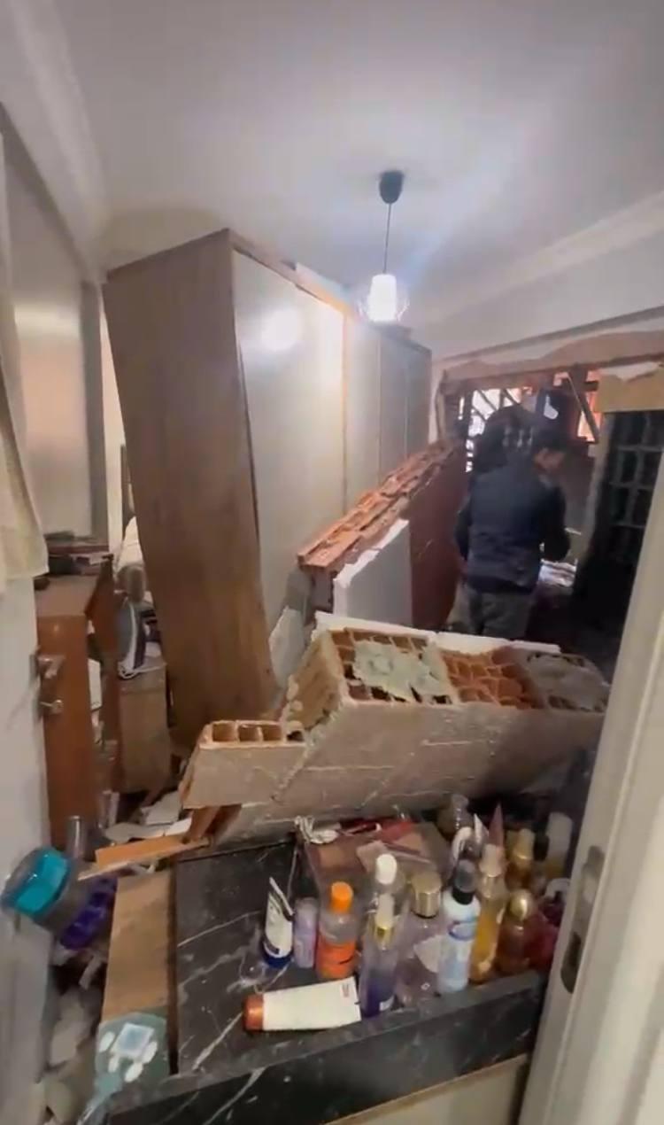 Zeytinburnu'nda korku dolu anlar! İnşaatta beton döküldüğü anda yan binanın duvarı çöktü; 2 gözaltı