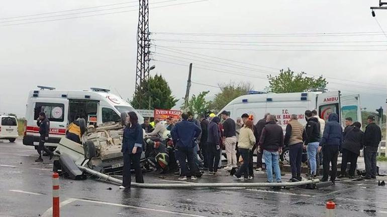 Aydın Efeler'de takla atan araç ters döndü! Çok sayıda yaralı var
